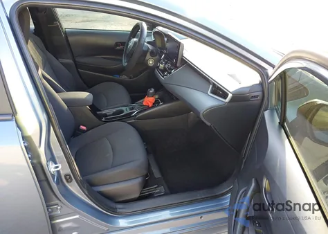 2022 Toyota Corolla Le z USA, uszkodzony, nr VIN JTDEPMAEXNJ224722